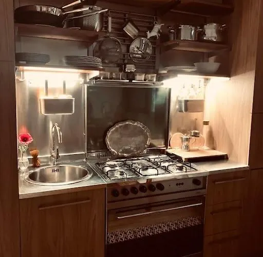 All'ombra Del Duomo - Vista Sullo Scorcio דירה